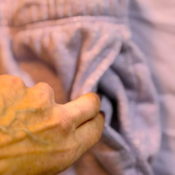 PLUS SIZE 3X Nike Heathered Light Purple Capri Length Sweatpants - Picture 3 of 11